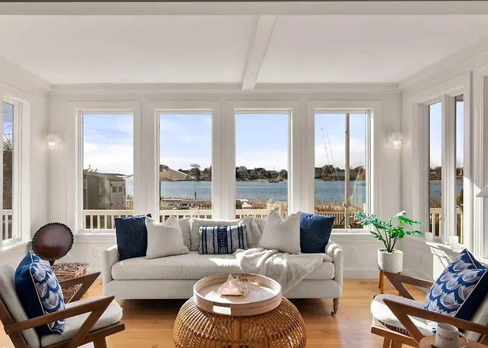 Waterfront Private Beach Gorgeous Views